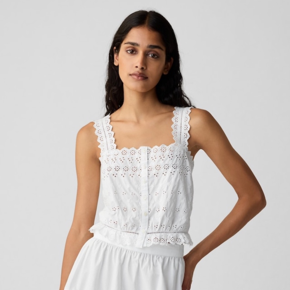 Gap x DOEN Cropped Eyelet Tank Top